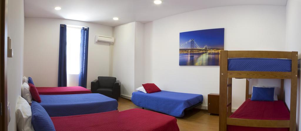 Russo'S Hostel Setubal Luaran gambar